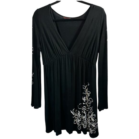 Crimson Ivy Dresses & Skirts - Crimson Ivy Babydoll Short Dress Sz L Deep V Neck Graphic Print Y2K Stretchy